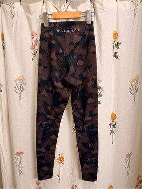 Balance/Vitality Brown Black Camo Leggings